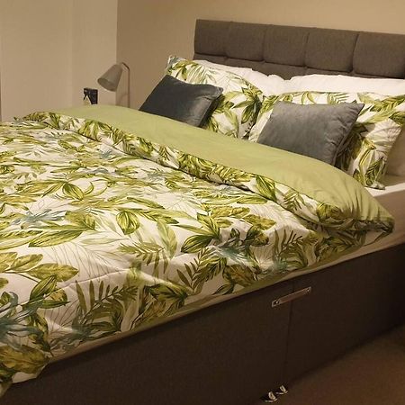 Stunning 2-Bed Apartment In Manchester City Centre Eksteriør bilde